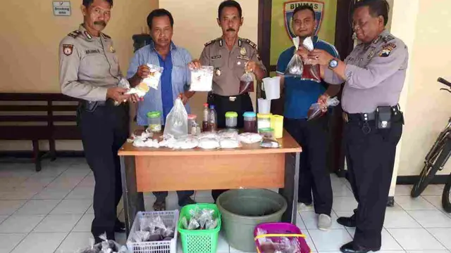 Bahan pembuat dan miras oplosan di Cilacap siap edar disita kepolisian. (Foto: Liputan6.com/Polres Cilacap/Muhamad Ridlo)