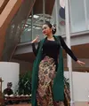 Ariel Tatum belum lama ini membawakan tarian Jaipongan dalam Paviliun Indonesia, World Expo 2025 di Osaka, Jepang. [@arieltatum].
