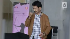 Bupati Solok Selatan Muzni Zakaria akan menjalani pemeriksaan oleh penyidik di Gedung KPK, Jakarta, Kamis (30/1/2020). Muzni Zakaria diperiksa sebagai tersangka terkait kasus dugaan suap proyek pembangunan infrastruktur Jembatan Ambayan dan Masjid Agung di Solok Selatan. (merdeka.com/Dwi Narwoko)