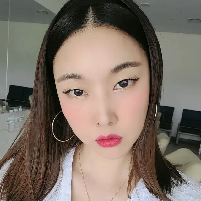Model Han Hye Jin. (Instagram/ modelhanhyejin)