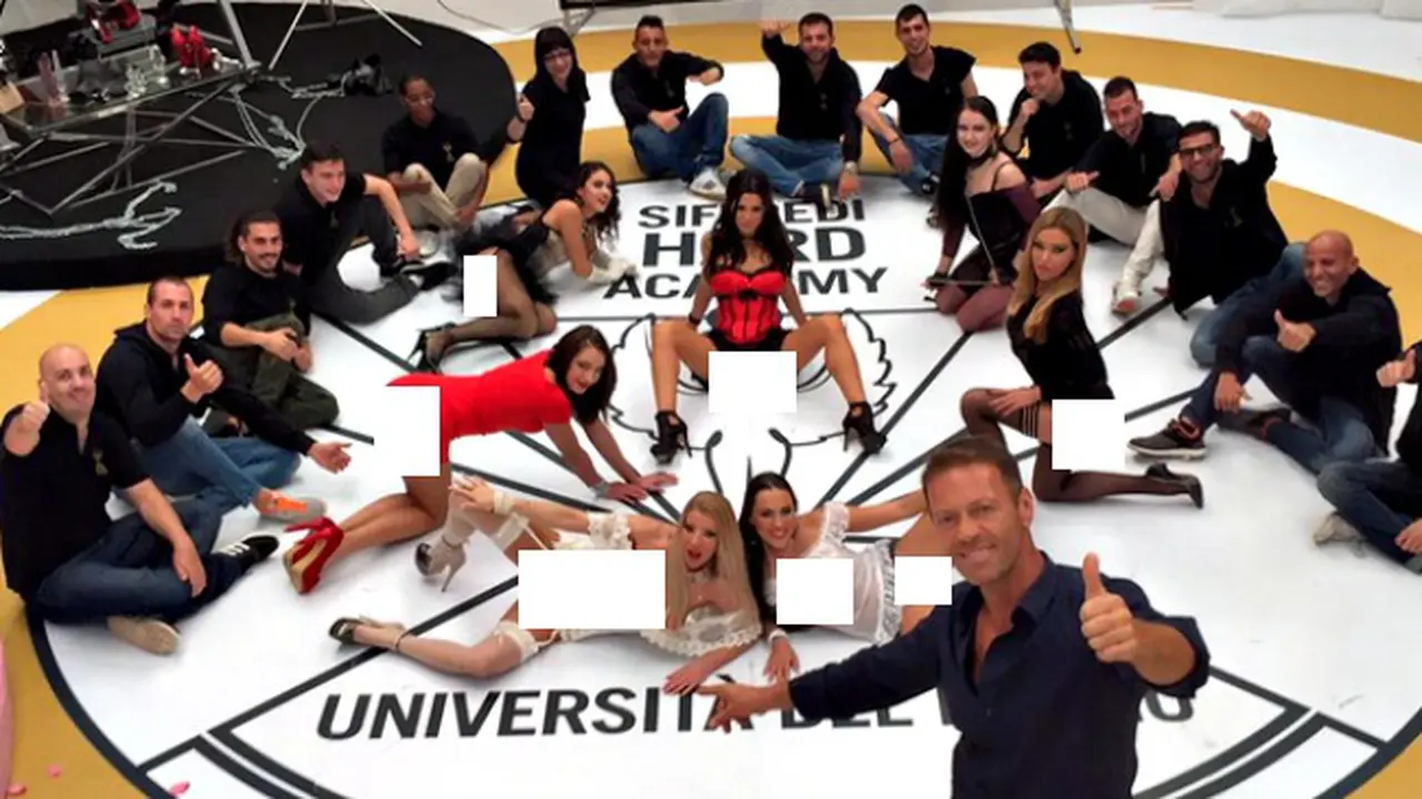Ssst, Ada 'Universitas' Porno di Italia