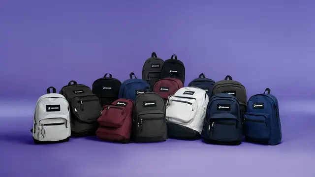 3Second menghadirkan 4 koleksi ransel terbaru dengan berbagai macam variasi ukuran dan warna.