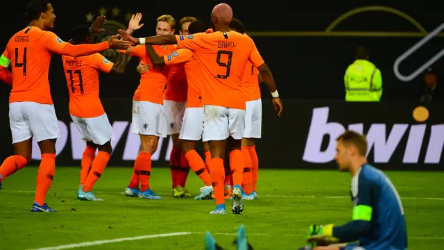 FOTO: Sempat Tertinggal, Belanda Bungkam Tuan Rumah Jerman