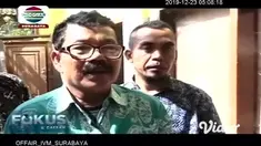 Diduga dimakan usia, Sekolah Dasar Negeri (SDN) Selodakon 3 di Desa Selodakon Kecamatan Tanggul, Kabupaten Jember, ambruk dini hari ini. Meski tidak ada korban jiwa, namun beberapa siswa terpaksa bergantian belajar karena keterbatasan ruang kelas.