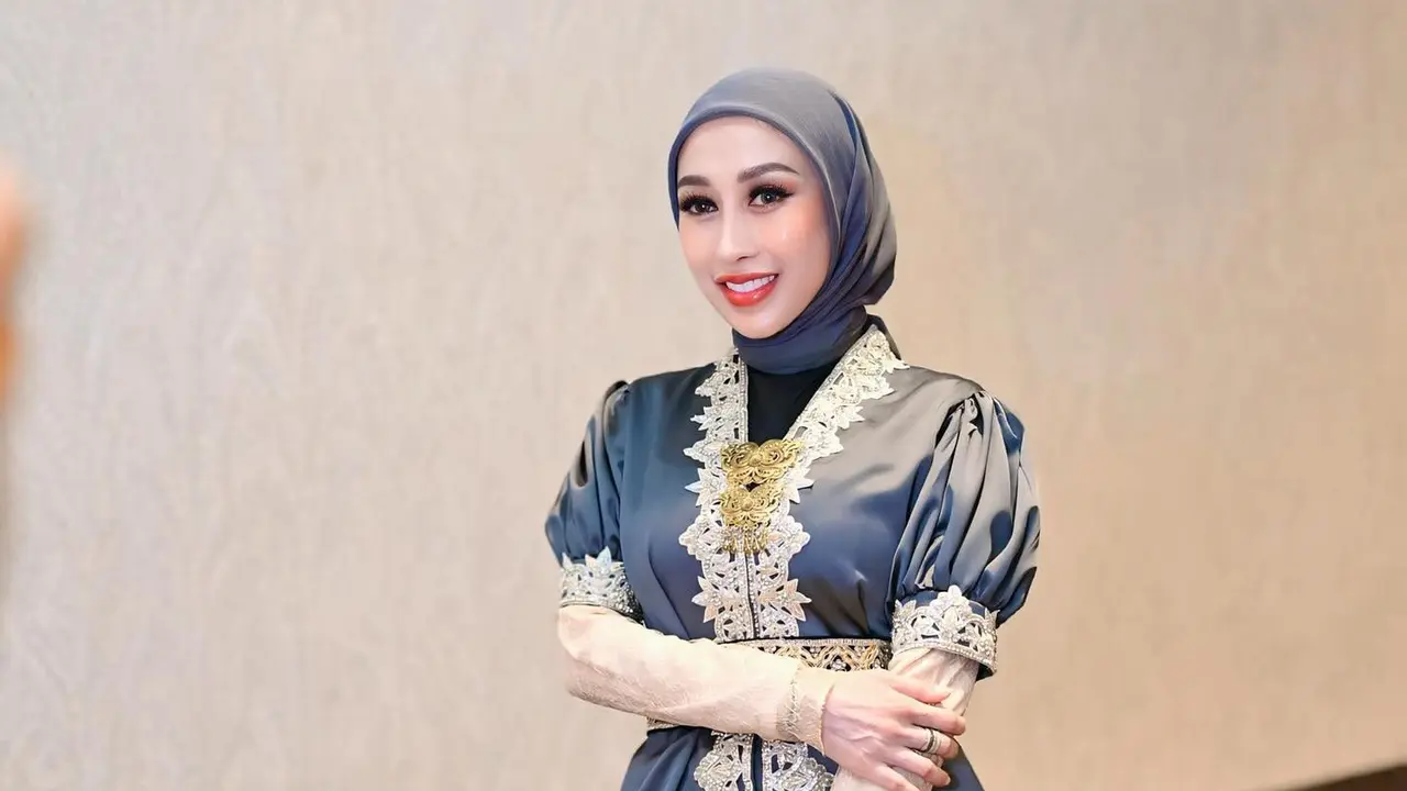 Reza Gladys. (Foto: Dok. Instagram @rezagladys)