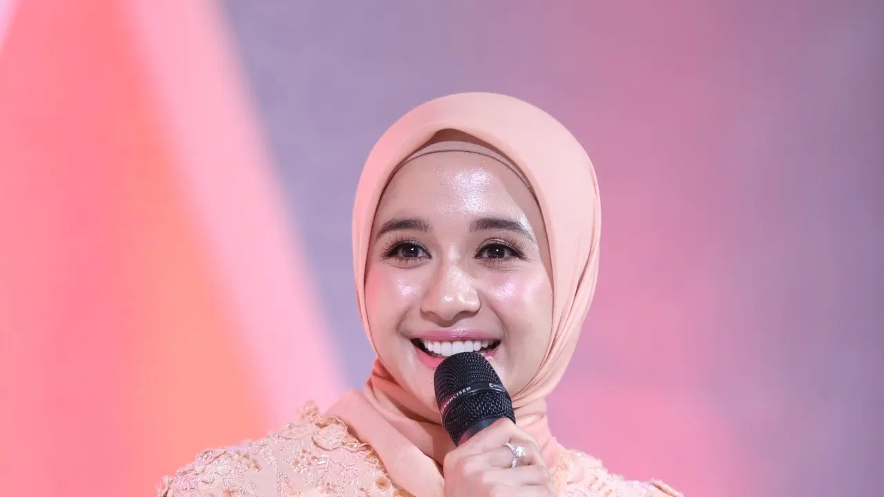 [Fimela] Laudya Cynthia Bella