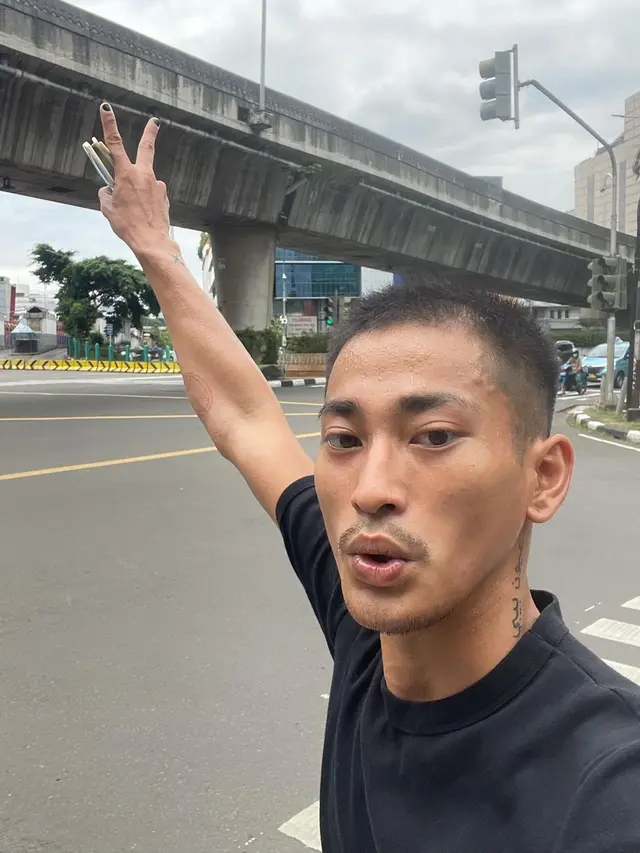 Potret Transformasi 7 Seleb Indo yang Rela Mengubah Berat Badan secara Ekstrem demi Peran