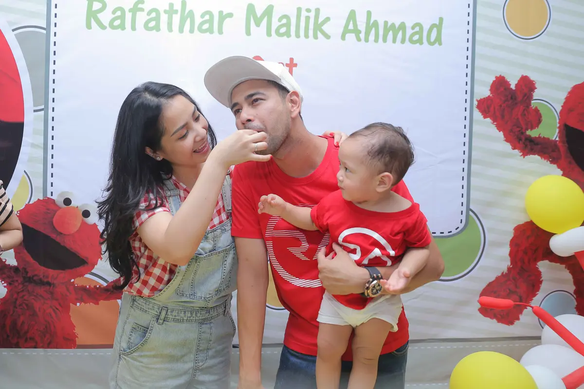 [Bintang] Ultah Rafathar Raffi Ahmad