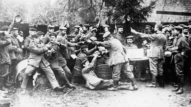 FOTO: Mengenang 100 Tahun Berakhirnya Perang Dunia I