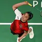 Gregoria Mariska Tunjung memenangi set pertama dengan skor 21-11. (Antonin THUILLIER/AFP)