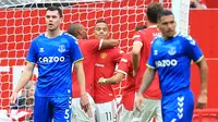 Manchester United tak membutuhkan waktu lama untuk membuka keunggulan. Pada menit kedelapan, Mason Greenwood berhasil mencetak gol setelah melepaskan tembakan ke tengah gawang Everton. (Foto: AFP/Lindsey Parnaby)