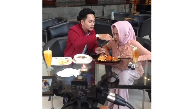 6 Potret Kiki Farrel dan Ibunda Sebelum Meninggal Dunia, Kini Tinggal Kenangan