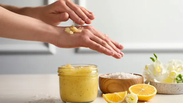 Kapan Sih Waktu yang Tepat Mengaplikasikan Body Lotion? Ternyata Ini Jawabannya!