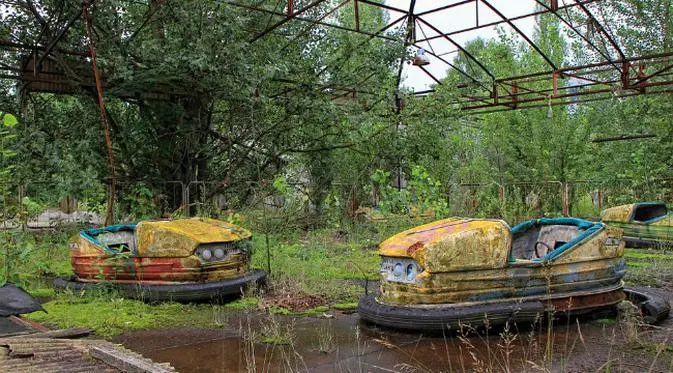 Suasana di Pripyat, Ukraine, Chernobyl, yang terbengkalai setelah bencana ledakan PLTN. (Sumber Pixabay) 