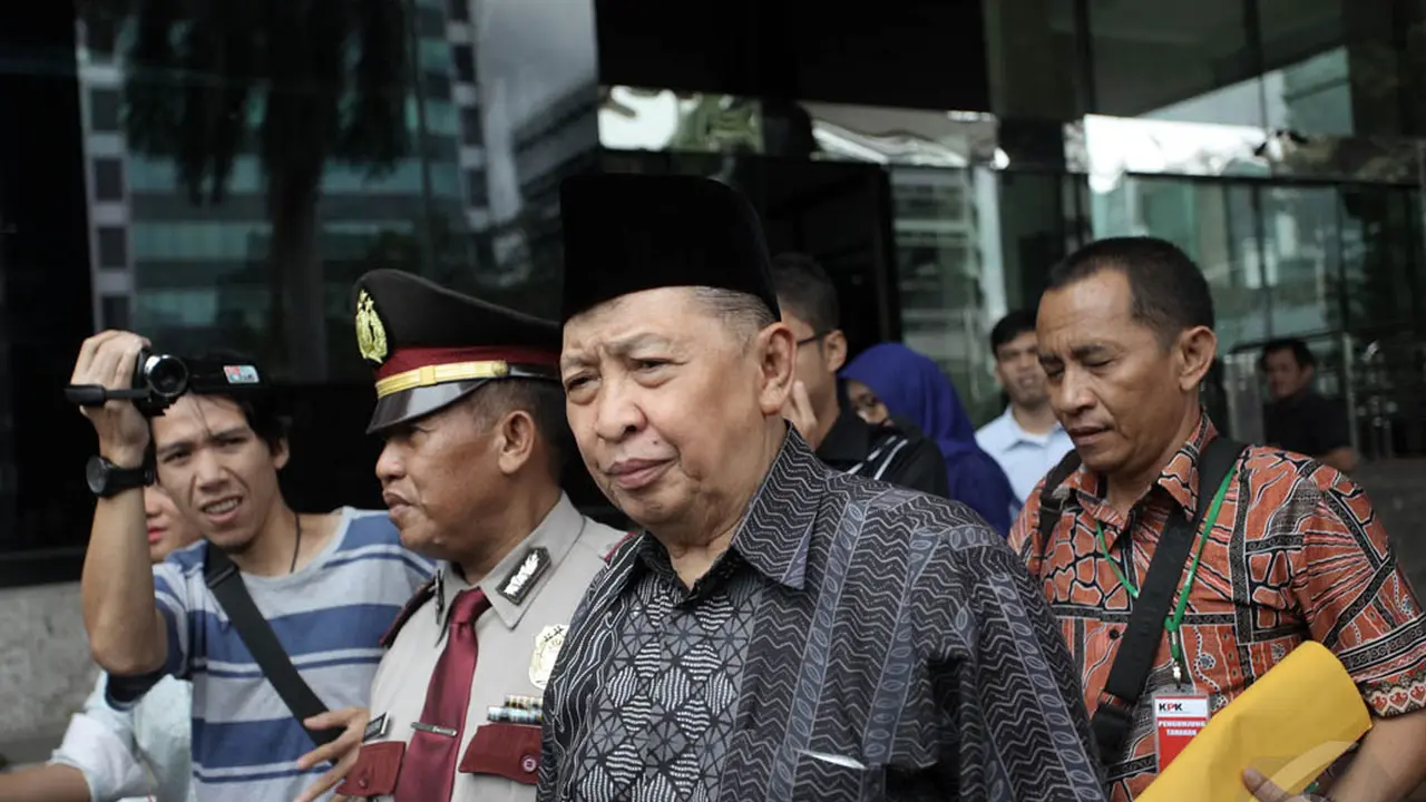 Datangi KPK, Mantan Wapres Hamzah Haz Jenguk Fuad Amin
