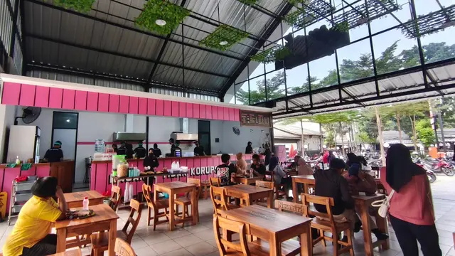 Tempat Makan Enak di Pasar Rebo Jakarta
