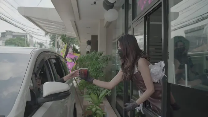 Kedai kopi drive thru