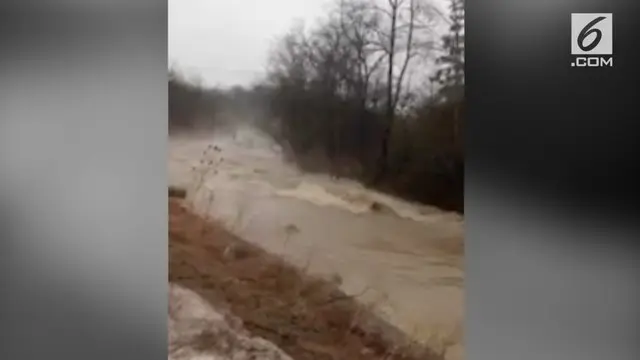 VIDEO: Kanada Banjir, Sungai Kering Jadi Penuh Air