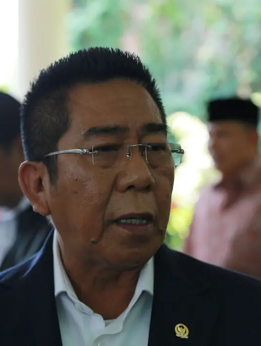 Dikenal pula sebagai advokat "penuh warna", pria berambut pirang ini lantang membela kaum minoritas tertindas seperti kelompok Ahmadiyah saat menjabat anggota watimpres. (Galih W. Satria/Bintang.com)