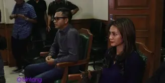 Masayu Anastasia dan Lembu Wiworo Jati resmi bercerai pada hari ini. Apakah Lembu akan meninggalkan rumah hari ini? Lalu bagaimana kehidupan Masayu setelah menjadi seorang janda?