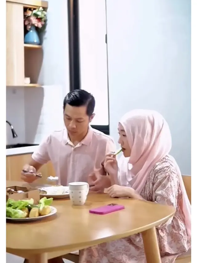 7 Potret Dapur di Rumah Larissa Chou dan Ikram Rosadi, Usung Desain Minimalis