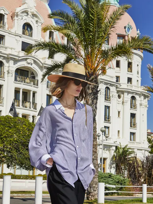 Promenade Des Anglais merupakan kawasan pejalan kaki di salah satu laut paling ikonis di Prancis yang dibangun pada abad ke-19 oleh aristokrasi Inggris yang mengambil rumah kedua untuk residen musim dingin di sepanjang CÔTE D'AZUR (Foto: Celine)