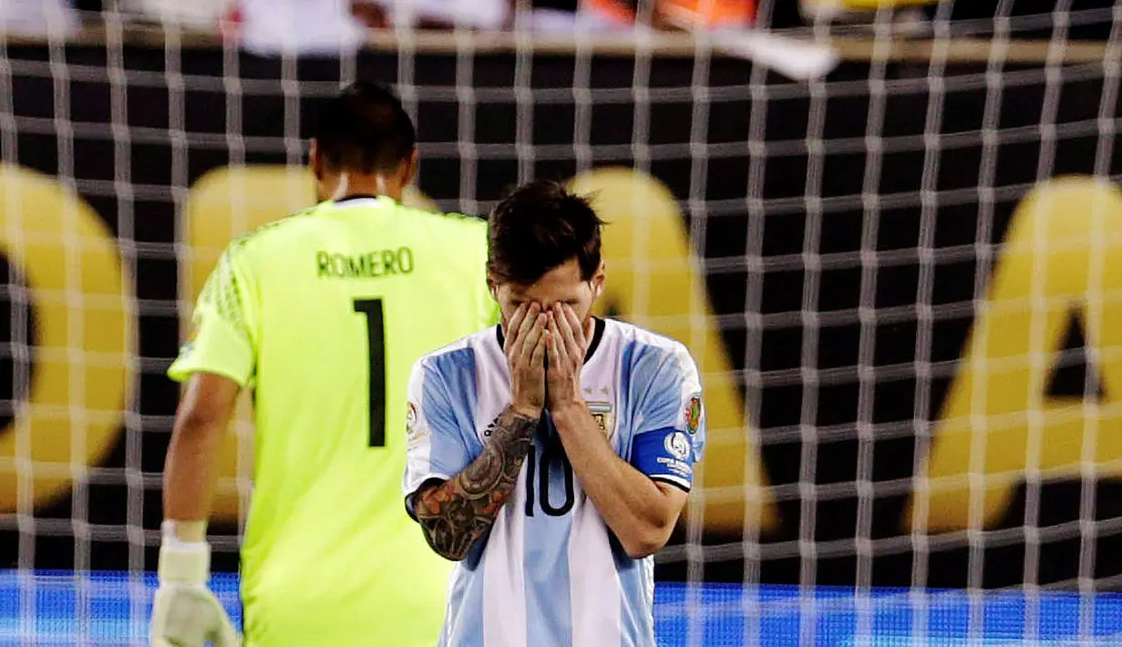 Bagi Lionel Messi, ini adalah kegagalan ketiga di final Copa America setelah tahun 2007 dan 2015. (Reuters/Adam Hunger-USA Today Sports)