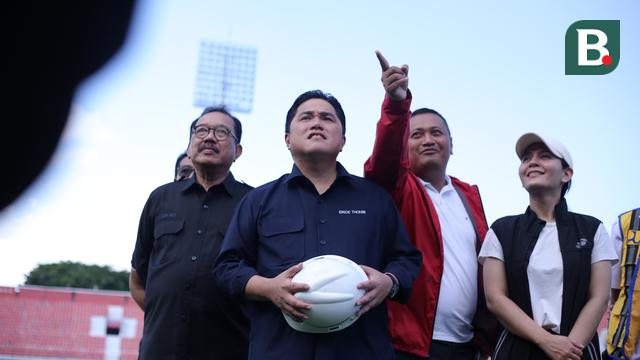 FOTO Erick Thohir Kunjungi Stadion I Wayan Dipta