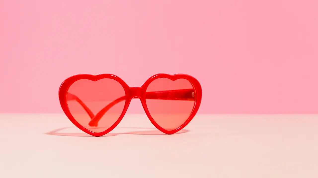 Waspada! Ini 3 Zodiak yang Terkenal Flirty dan Suka Menggoda