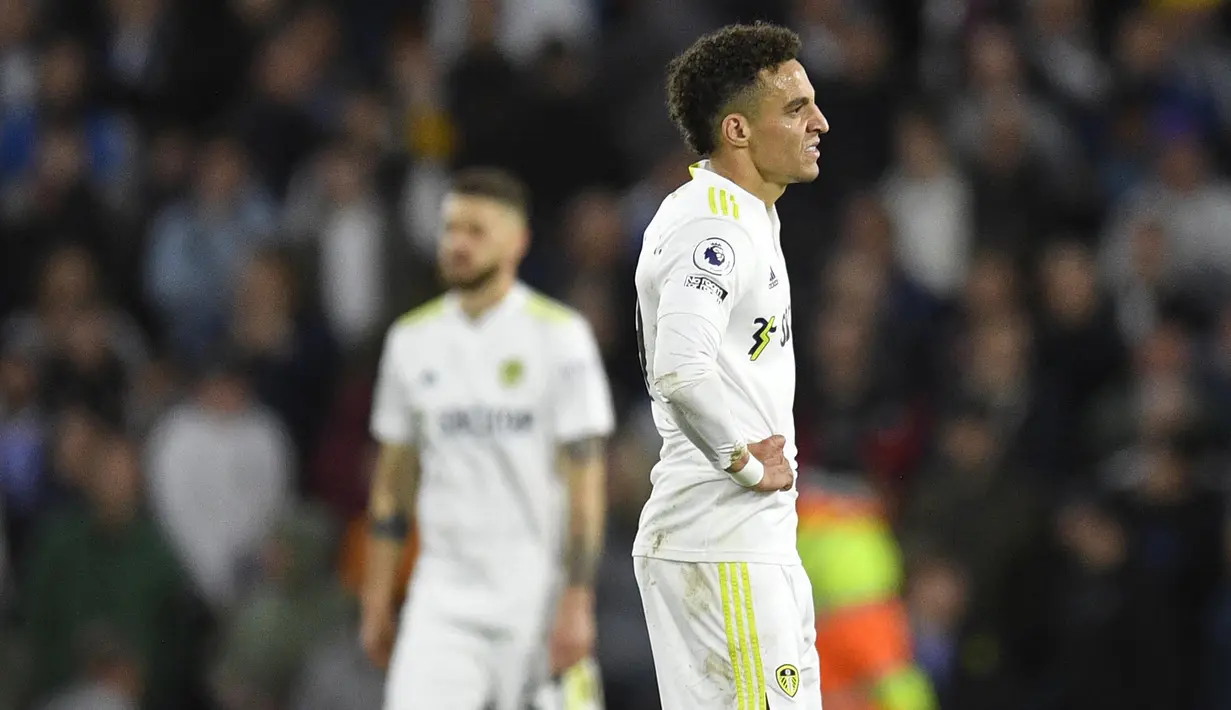 Faktor lain yang membuat Leeds kalah telak adalah mereka hanya bermain dengan 10 pemain usai Daniel James diganjar kartu merah oleh wasit setelah melakukan tekel keras terhadap Mateo Kovacic. (AFP/Oli Scarff)