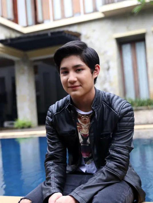 Meskipun berusia 17 tahun, karier yang telah diraih oleh Rasya sungguh cemerlang. (Adrian Putra/Bintang.com)