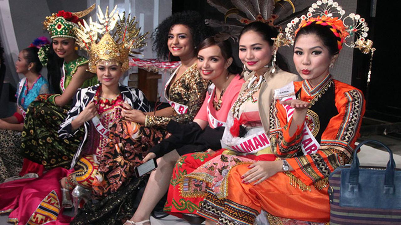 Finalis Puteri Indonesia 2015 Unjuk Diri di Malam Bakat