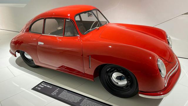 Porsche Museum, Stuttgart