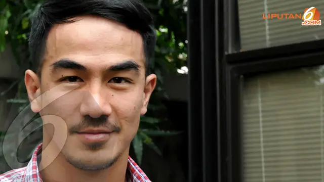 joe-taslim-131010c.jpg