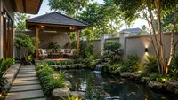8 Desain Sudut Rumah yang Menggabungkan Kolam Ikan, Taman, dan Gazebo Kecil