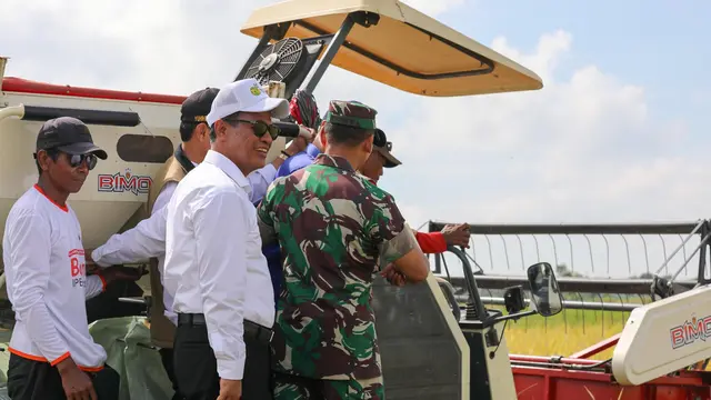 Mentan Amran Dorong Pengembangan VUB Padi IPB 9G