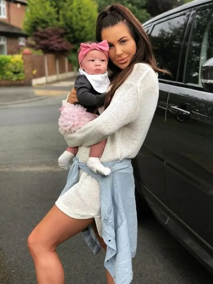 [Fimela] Demi Anak Selebgram Ini Berhenti Pakai Filler