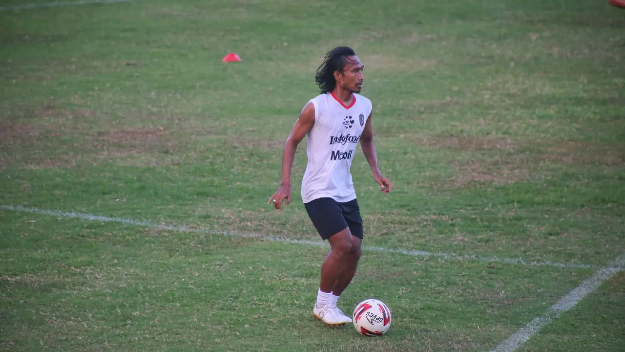 Pemain Bali United, Hariono
