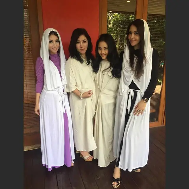 Potret Keluarga Besar Maia Estianty, Kompak dan Harmonis