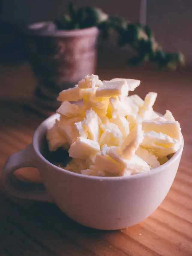 ilustrasi menambahkan mentega di dalam makanan si kecil/pexels