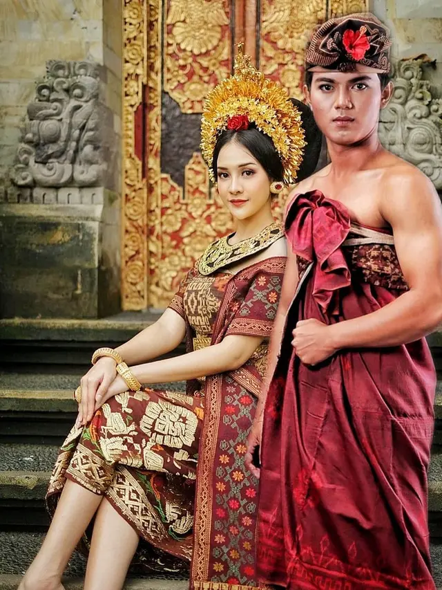 6 Potret Anya Geraldine Pakai Baju Pengantin Bali, Bikin Netizen Iseng