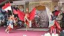 Tarian kolosal saat ramadan mubarak buka puasa bersama  1000 anak yatim piatu dhuafa dan disabilitas di Gunung Putri, Bogor, Sabtu, (02/6). Kegiatan ini digelar Yayasan Pundi Amal Peduli Kasih Indosiar dan SCTV (SCM). (Liputan6.com/Herman Zakharia)