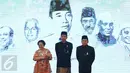 Ki-ka: Presiden Ke-5 RI, Megawati Soekarnoputri, Presiden Joko Widodo dan wapres Jusuf Kalla saat menghadiri peringatan KAA 2017 di Istana Negara, Jakarta, Selasa (18/4). (Liputan6.com/Angga Yuniar)