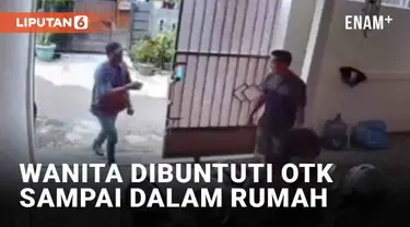 Seorang wanita menjadi korban kuntit pria tidak dikenal. Insiden terekam CCTV rumah wanita tersebut dan viral. Wanita itu memarkirkan motornya usai sang ayah membuka gerbang garasi. Tak lama kemudian pelaku ikut masuk dan menyalami ayah wanita itu.