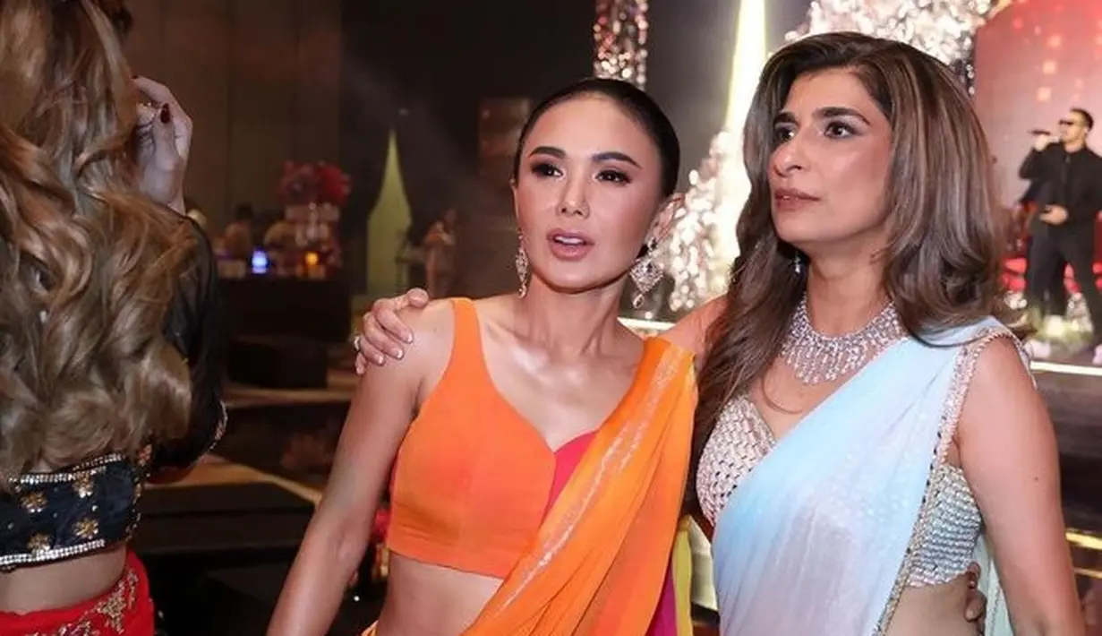 <p>Penampilan Yuni Shara ini mendapatkan berbagai pujian dari publik. Tidak sedikit orang yang penasaran dengan rahasia awet muda dari Yuni Shara. [Foto: instagram.com/rahulgobeltukangphoto]</p>