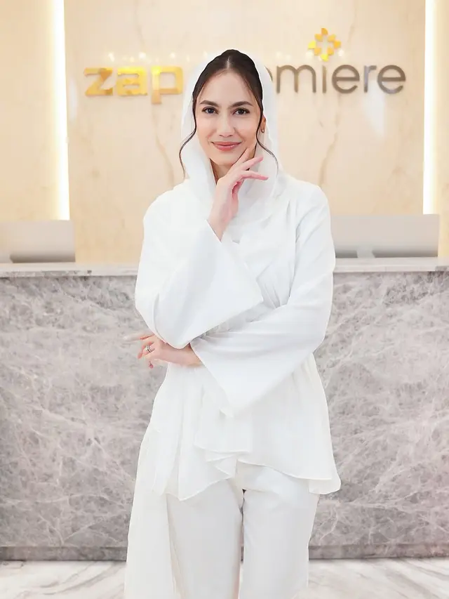 Potret Makeup Fresh Look ala Pevita Pearce, Inspirasi Tampilan Hari Raya 2025