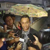 Mendikbud Anies Baswedan di RSAL Mintohardjo