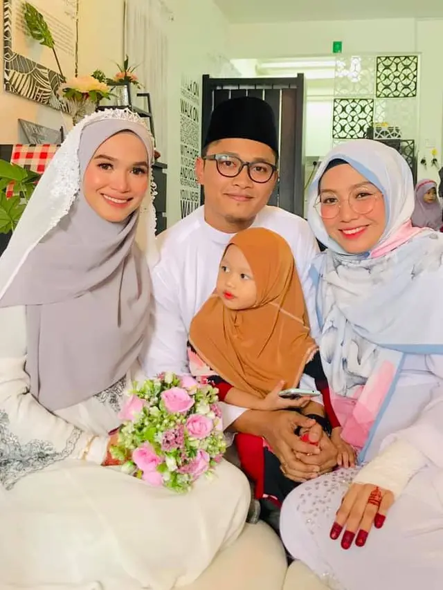 wanita ini carikan istri kedua untuk suami