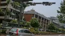 Sebuah alat electronic road pricing (ERP) tampak terpasang di kawasan Kuningan, Jakarta, Senin (22/9/2014) (Liputan6.com/Faizal Fanani)