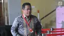 Sekjen DPR RI Indra Iskandar usai menjalani pemeriksaan di Gedung KPK, Jakarta, Kamis (16/5/2019). Indra Iskandar diperiksa sebagai saksi untuk tersangka anggota Komisi VI DPR Bowo Sidik Pangarso pada kasus dugaan suap terkait kerja sama pengangkutan pupuk melalui pelayaran (merdeka.com/Dwi Narwoko)